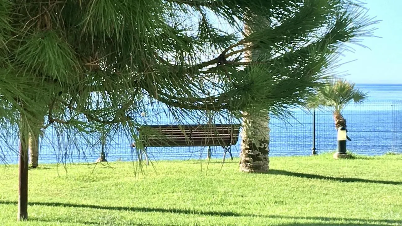 Mi Capricho 9B Beachfront- Apartment With Sea View - Costa Del Sol Sitio de Calahonda
